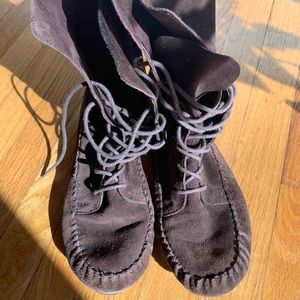 Minnetonka “Turquoise” boots brown